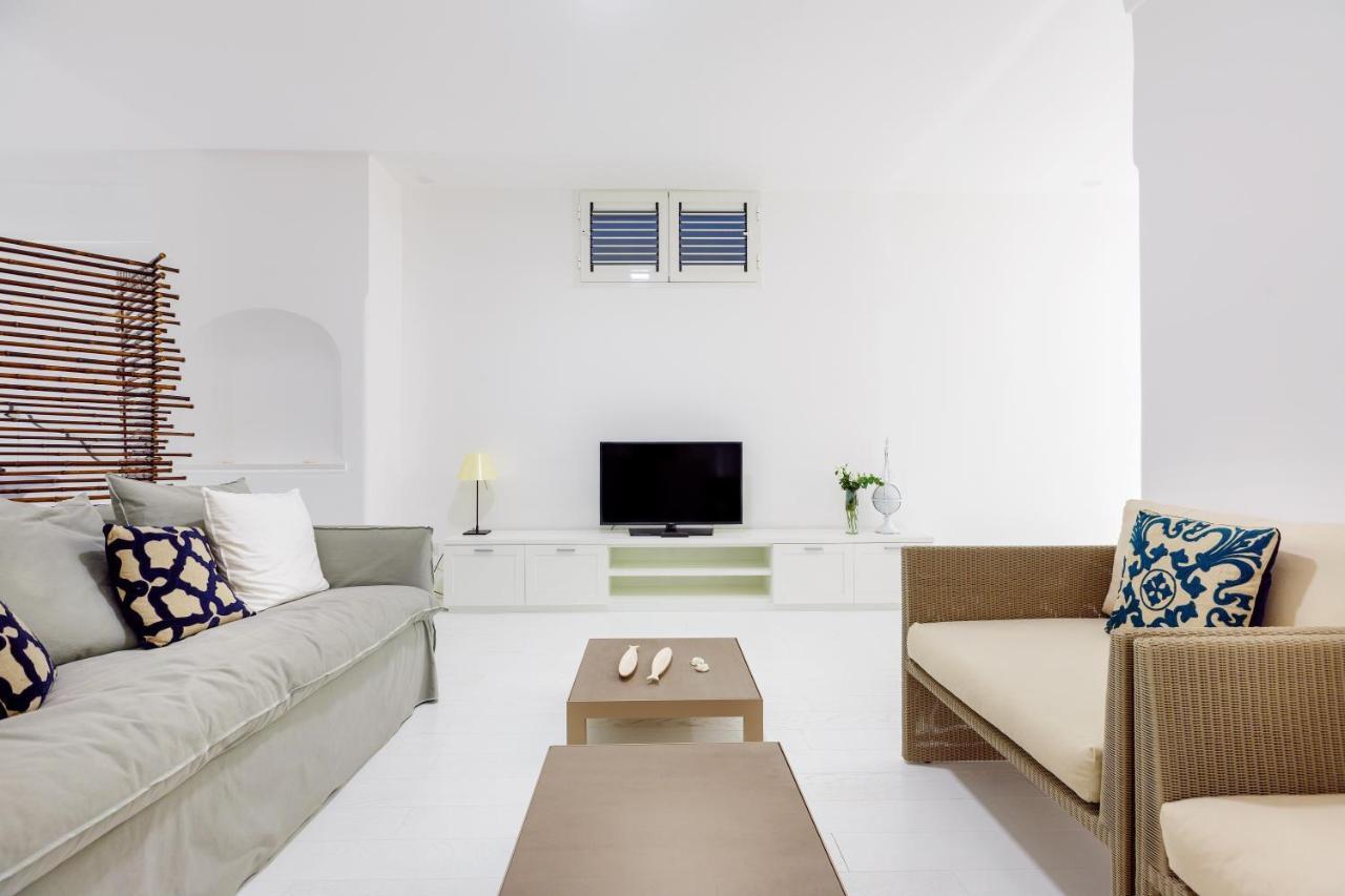 White Stylish Apartment 3 Vico Equense Exterior photo